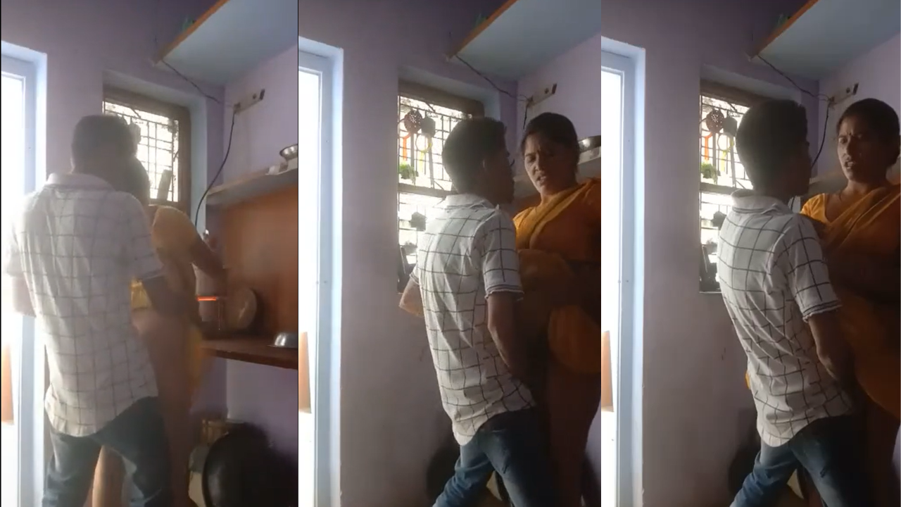 চাচিকে ডেকে এনে চুদে সেই মজা পেলাম – বাংলাদেশী হট XXX ভিডিও