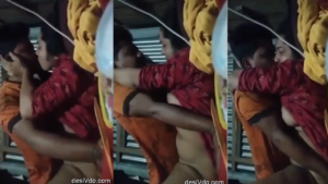 স্বামী বিদেশে থাকায় জ্বালা মিটিয়ে ছেলেকে দিয়ে চুষিয়ে নিলাম - বাংলাদেশি হট XXX ভিডিও