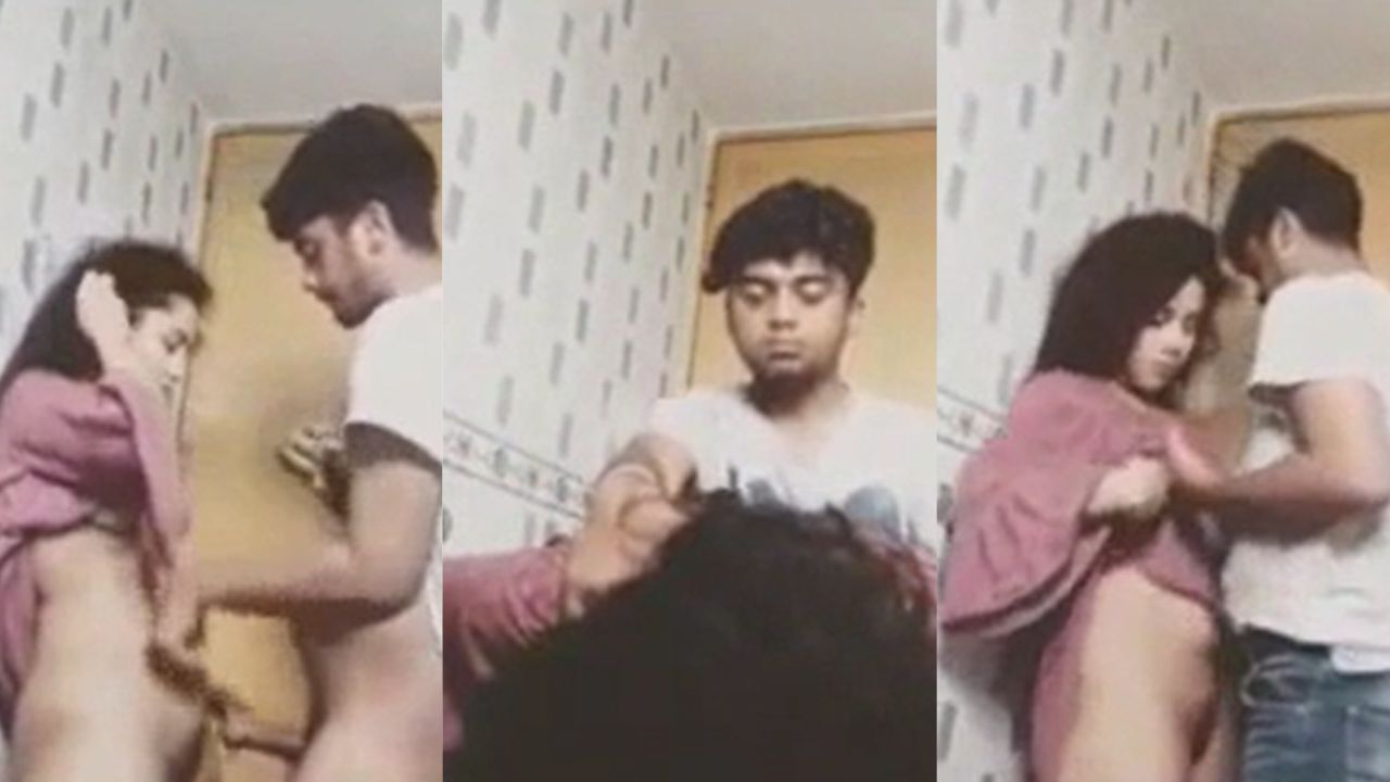 সেক্স ভিডিও || Big Sister Alone at Home Fucked Hard in Washroom || বড় বনকে বাসায় একা পেয়ে ওয়াশরুমেই চুদলো || bangla xxx